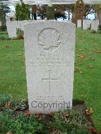 Ryes War Cemetery - Dowden, Walter Roy