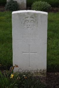 Canada Farm Cemetery - Ayles, H