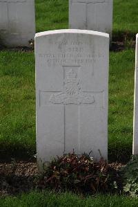 Canada Farm Cemetery - Bird, T