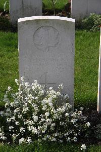 Canada Farm Cemetery - Blackburn, E