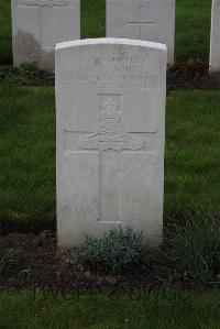 Canada Farm Cemetery - Blackburn, Stanley