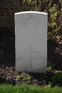 Canada Farm Cemetery - Black, Harry