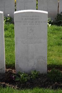 Canada Farm Cemetery - Bromiley, E