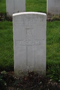 Canada Farm Cemetery - Carter, Herbert