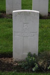 Canada Farm Cemetery - Churches, R