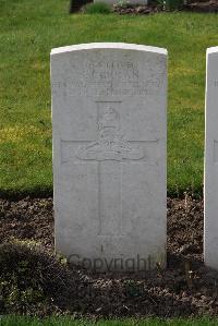 Canada Farm Cemetery - Curran, J