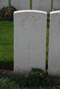 Canada Farm Cemetery - Davies, John Lewis