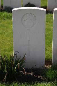 Canada Farm Cemetery - Dorricott, William Joseph