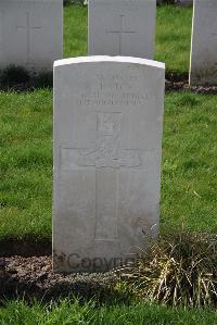 Canada Farm Cemetery - Eaton, W