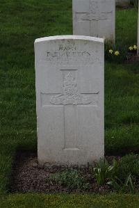 Canada Farm Cemetery - Eggleton, Frank