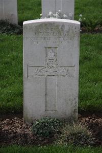 Canada Farm Cemetery - Fairclough, John