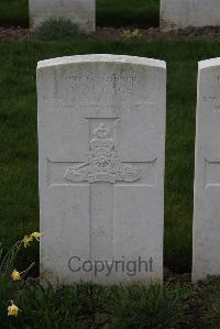 Canada Farm Cemetery - Gage, W H