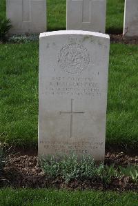 Canada Farm Cemetery - Halkerston, A