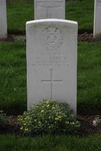 Canada Farm Cemetery - Harper, W H