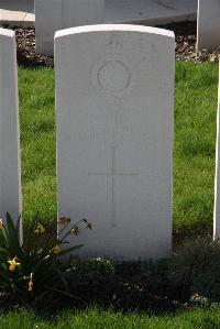 Canada Farm Cemetery - Hill, Ernest