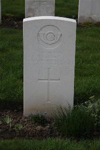 Canada Farm Cemetery - Kewley, Dyson