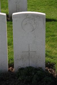 Canada Farm Cemetery - King, Eric George Lander