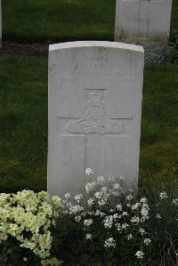 Canada Farm Cemetery - Lutyens, Lionel Gallwey