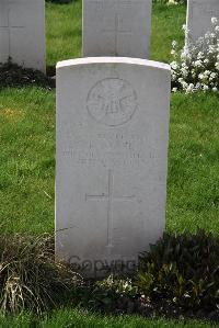 Canada Farm Cemetery - Mann, Robert