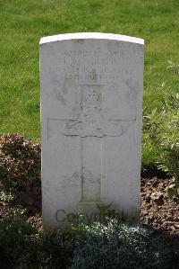 Canada Farm Cemetery - Milroy, R M