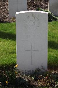 Canada Farm Cemetery - Moore, William Jackson