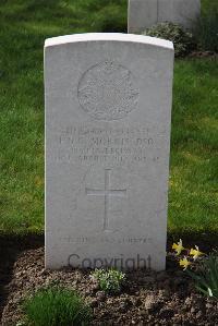 Canada Farm Cemetery - Morris, Frank George Greir