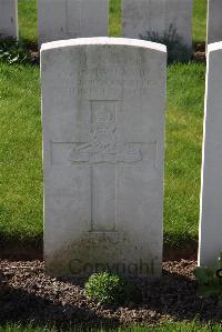 Canada Farm Cemetery - Newland, Arthur George