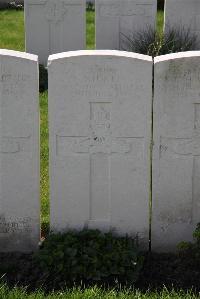 Canada Farm Cemetery - Nicklin, G