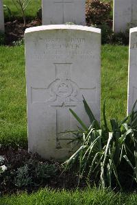 Canada Farm Cemetery - Owen, F E