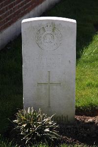 Canada Farm Cemetery - Payne, R E