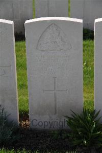 Canada Farm Cemetery - Pickers, S W