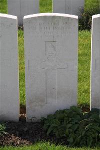 Canada Farm Cemetery - Pilkington, C E