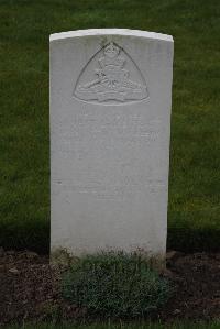 Canada Farm Cemetery - Pratt, Ernest Laird