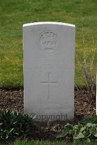 Canada Farm Cemetery - Renaud, A