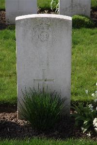 Canada Farm Cemetery - Richards, Edward