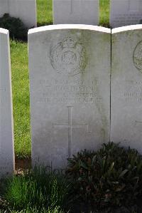 Canada Farm Cemetery - Robinson, Tom