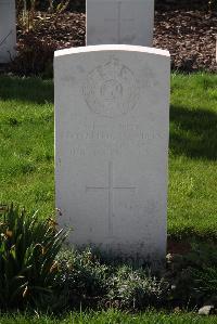 Canada Farm Cemetery - Saunders, Leonard William