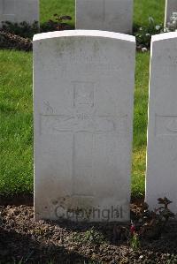 Canada Farm Cemetery - Scholes, J