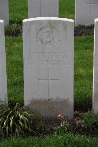 Canada Farm Cemetery - Shackleton, O J