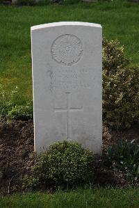 Canada Farm Cemetery - Swann, William Alfred