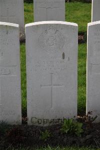 Canada Farm Cemetery - Symonds, G