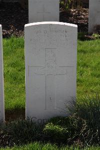 Canada Farm Cemetery - Ward, John