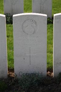 Canada Farm Cemetery - Webb, William