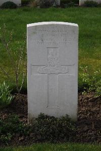 Canada Farm Cemetery - White, B