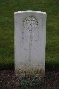 Canada Farm Cemetery - Wiggins, Thomas Edward