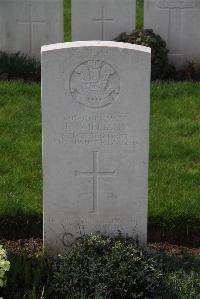 Canada Farm Cemetery - Williams, Ernest