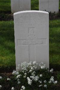 Canada Farm Cemetery - Woodward, Robert William