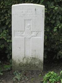 Strand Military Cemetery - Allen, J