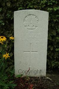 Strand Military Cemetery - Bates, Robert