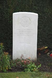 Halle Communal Cemetery - Pearson, R